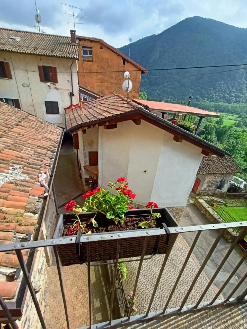 Foresteria Lombarda B & B Ca' Pelitti Ganna Exteriör bild